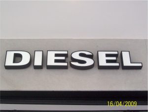 Letras em Acrílico – Diesel – 03