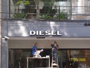 Letras em Acrílico – Diesel – 02
